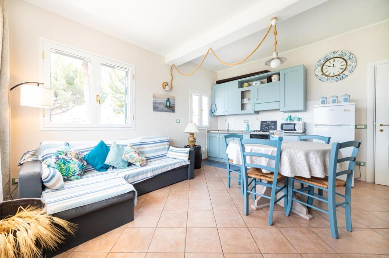 Chez Elle Apartment อิมเปรีอา ภายนอก รูปภาพ